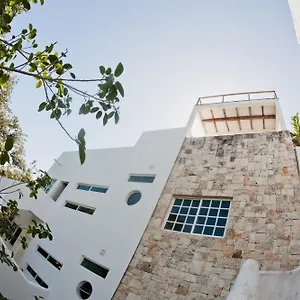 Nasim Con Acceso Club Gratis, Metros 5th Avenida Aparthotel Playa del Carmen